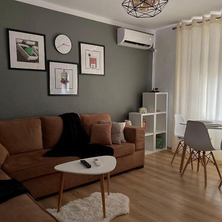 Luel Central Apartament Tirana Exteriér fotografie