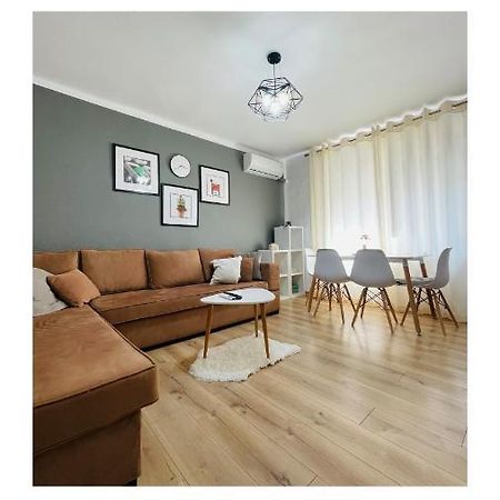 Luel Central Apartament Tirana Exteriér fotografie